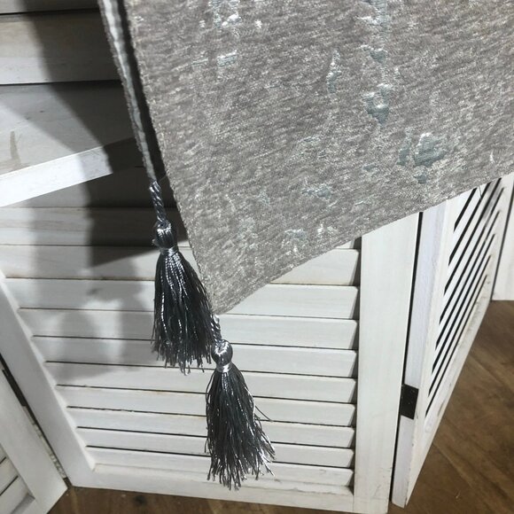 Glitz Shimmering Sequin Table Runner for Home Decor Tassel Accents Silver Gray - Picture 13 of 13